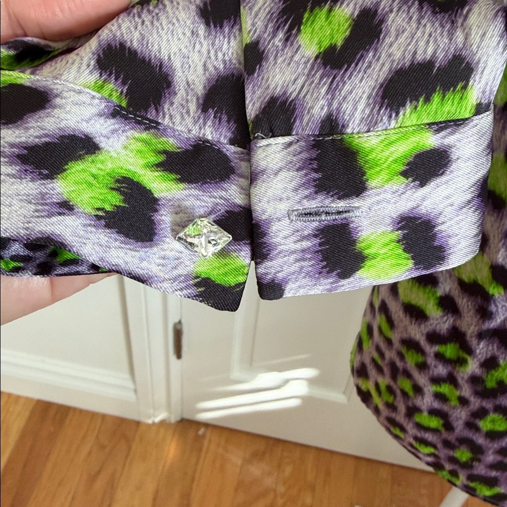 Preloved Just Cavalli Purple and Green Leopard Animal Print Blouse Size 50 - Picture 6 of 9